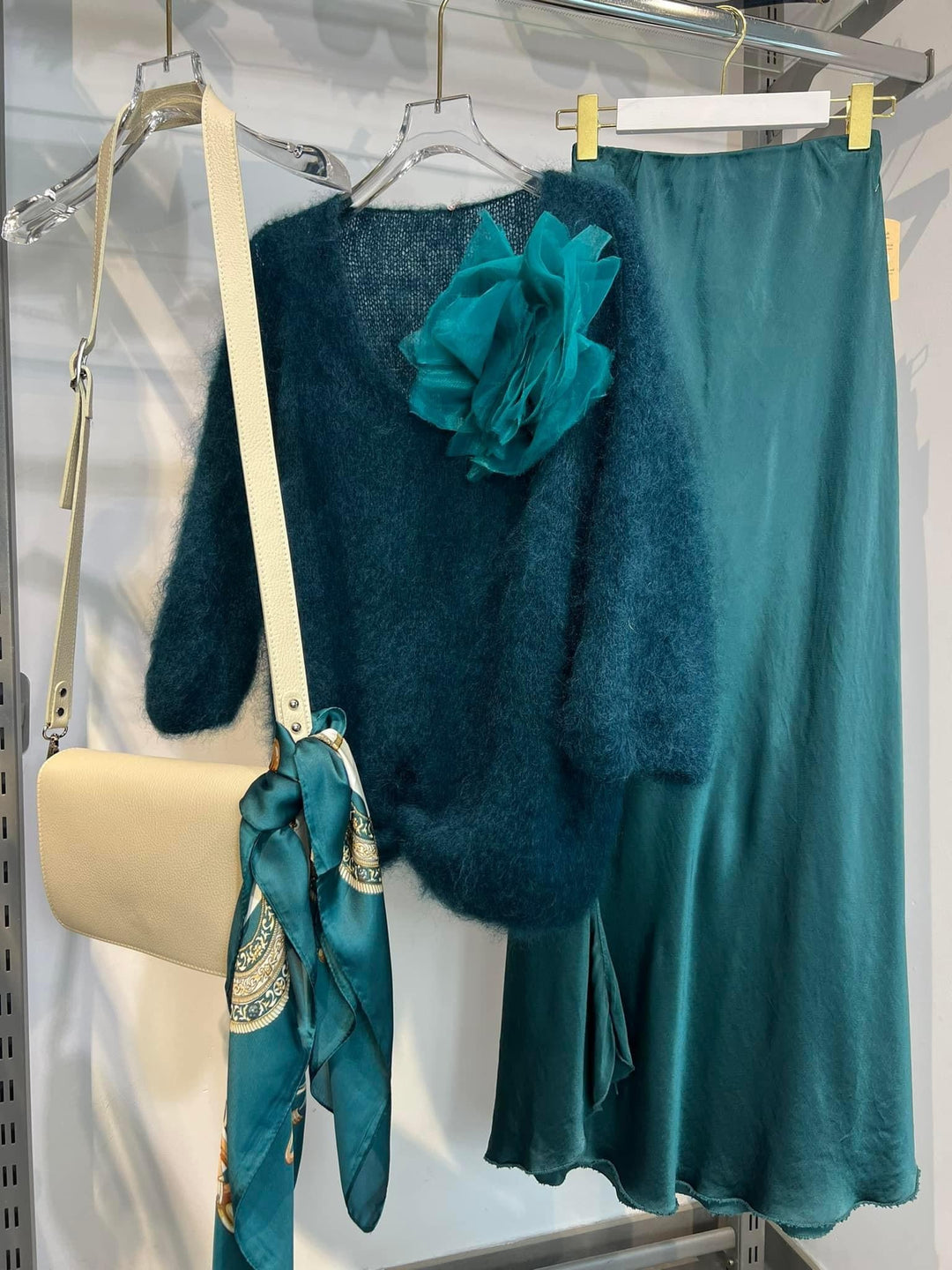 LINDA | Mjuk mohairärmtröja