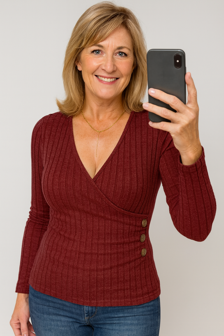 LILLY | Elegant Knit V-Neck Sweater